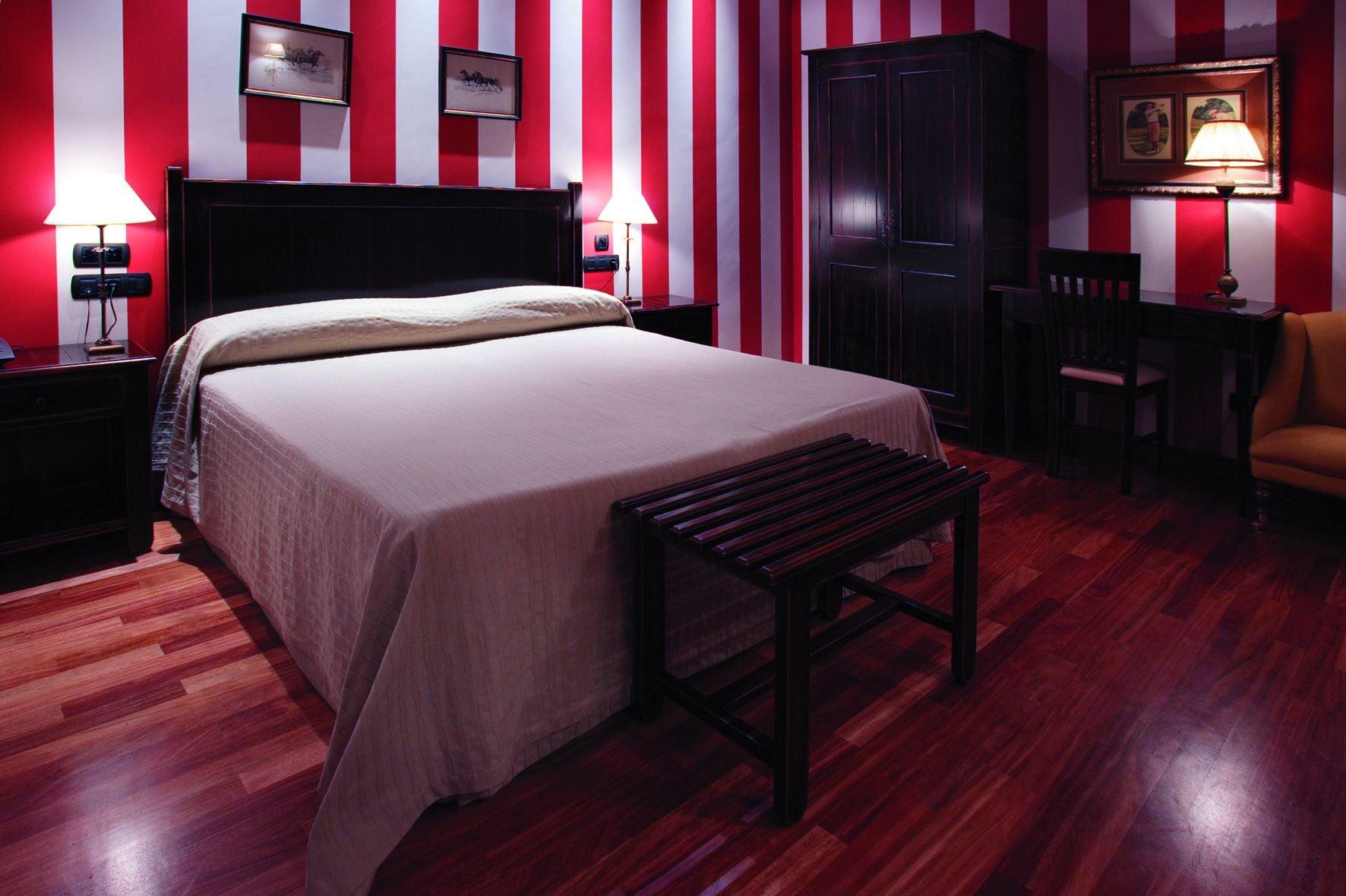 Hotel Vinicola Real-200 Monges Albelda De Iregua Номер фото